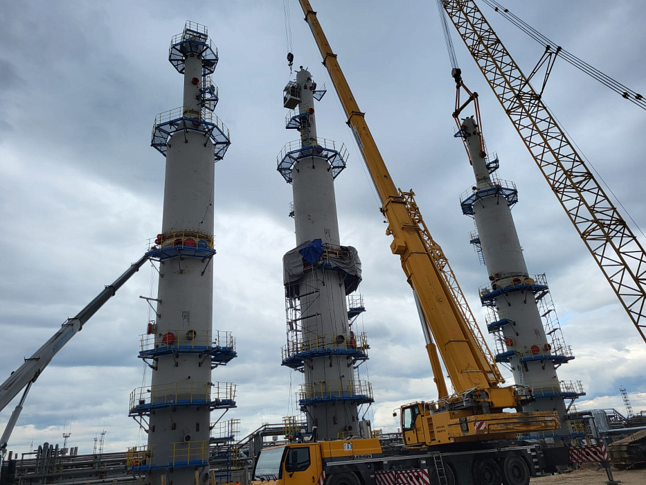 Уралхиммаш отгрузил Уренгойскому ЗПКТ оборудование для осушки газа